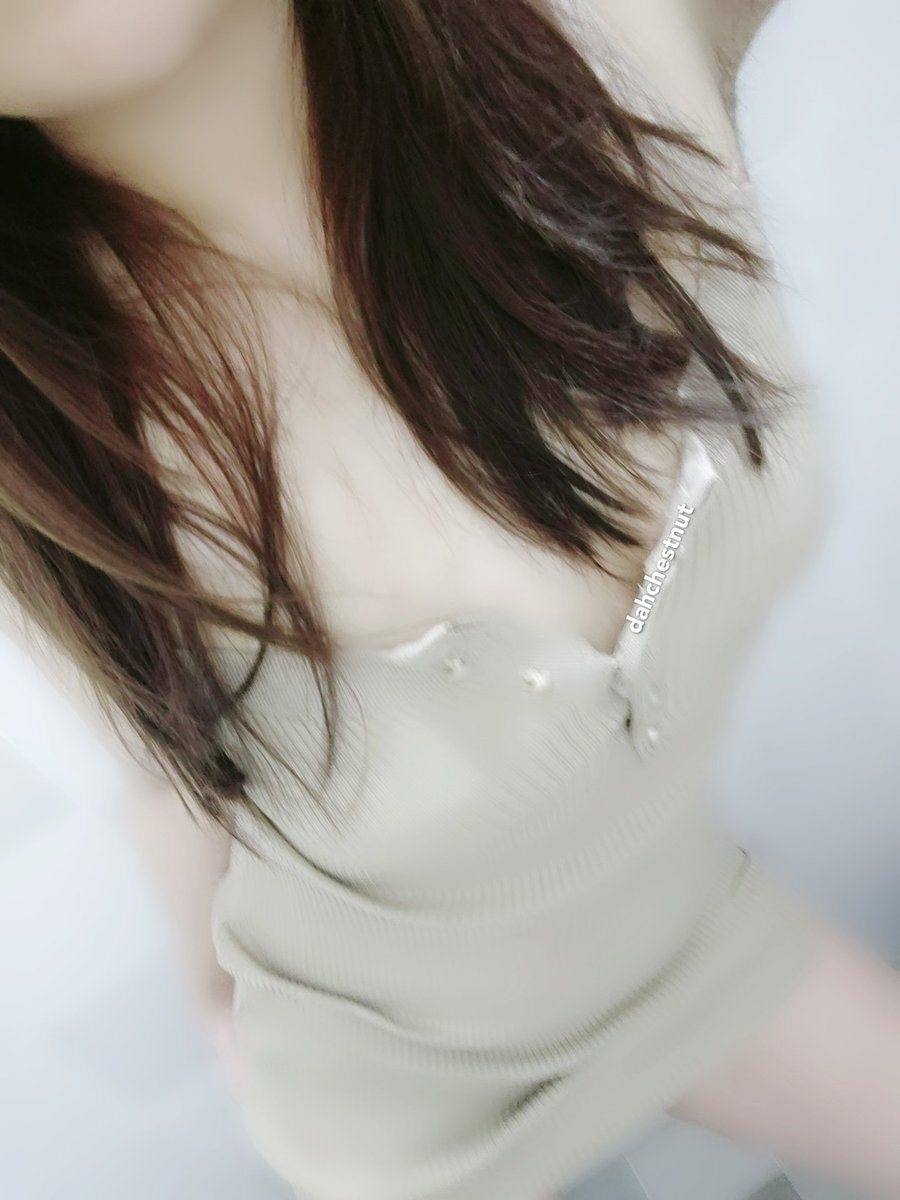 这就是我今天为什么感冒了的原因。。（母猪的日常穿搭(›´ω`‹ ) https://t.co/Ee9lLXEHm0