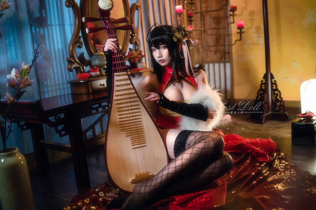 #Azurlane #大鳳 
中国のお正月だ〜 https://t.co/1WJtD5E6BT