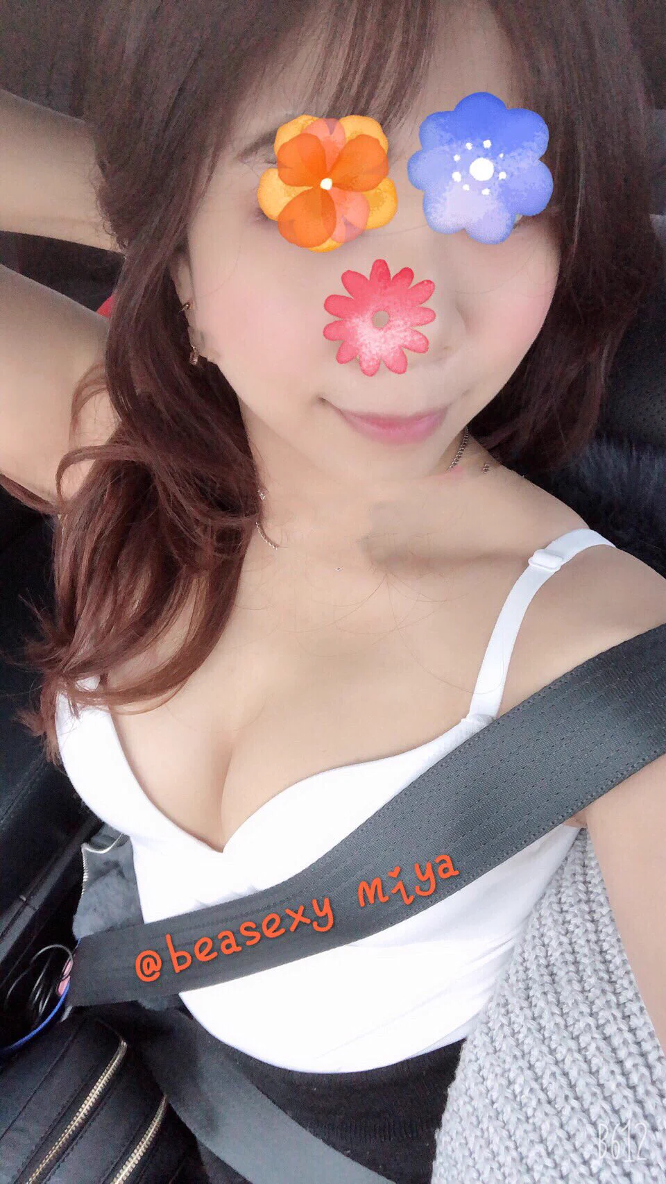 終於放晴了🌥～到外面走走享受春節的氣氛～🌟外面好冷車裡暖呼呼的好想後面有人環抱著🤗揉著胸親愛的閨蜜👭你在哪呢？#固定女女互動#情侶夫妻聯誼#唱歌小酌同歡 https://t.co/M3LQrqwk8A