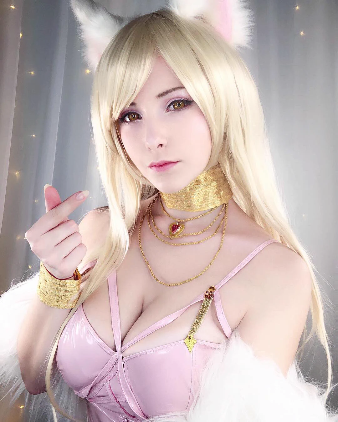 My old Ahri ❤️ I wanna make another versions of her 🥰 GET HOT CONTENT➡️ https://t.co/YXfxlb6iXk 🔥 https://t.co/FF2bE8xMYC