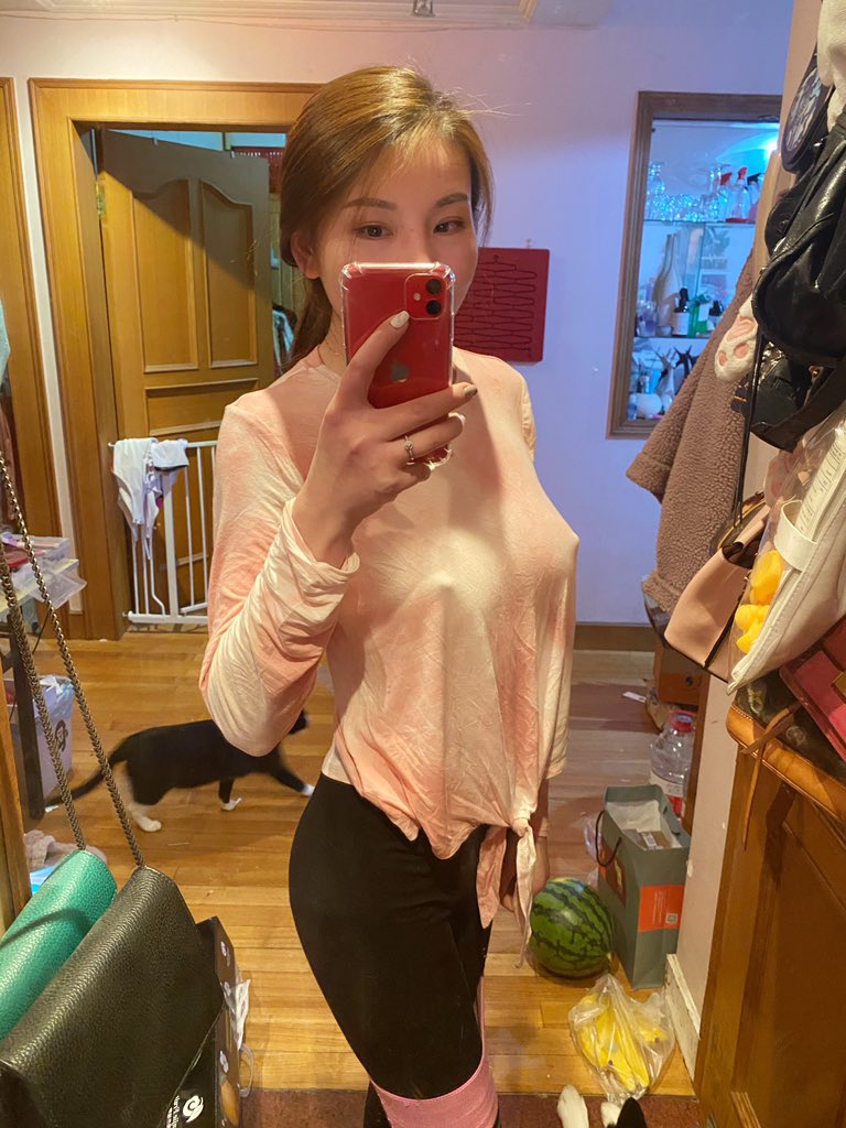 竟然找回了这个号，哈哈哈 https://t.co/KYS0T6eenr