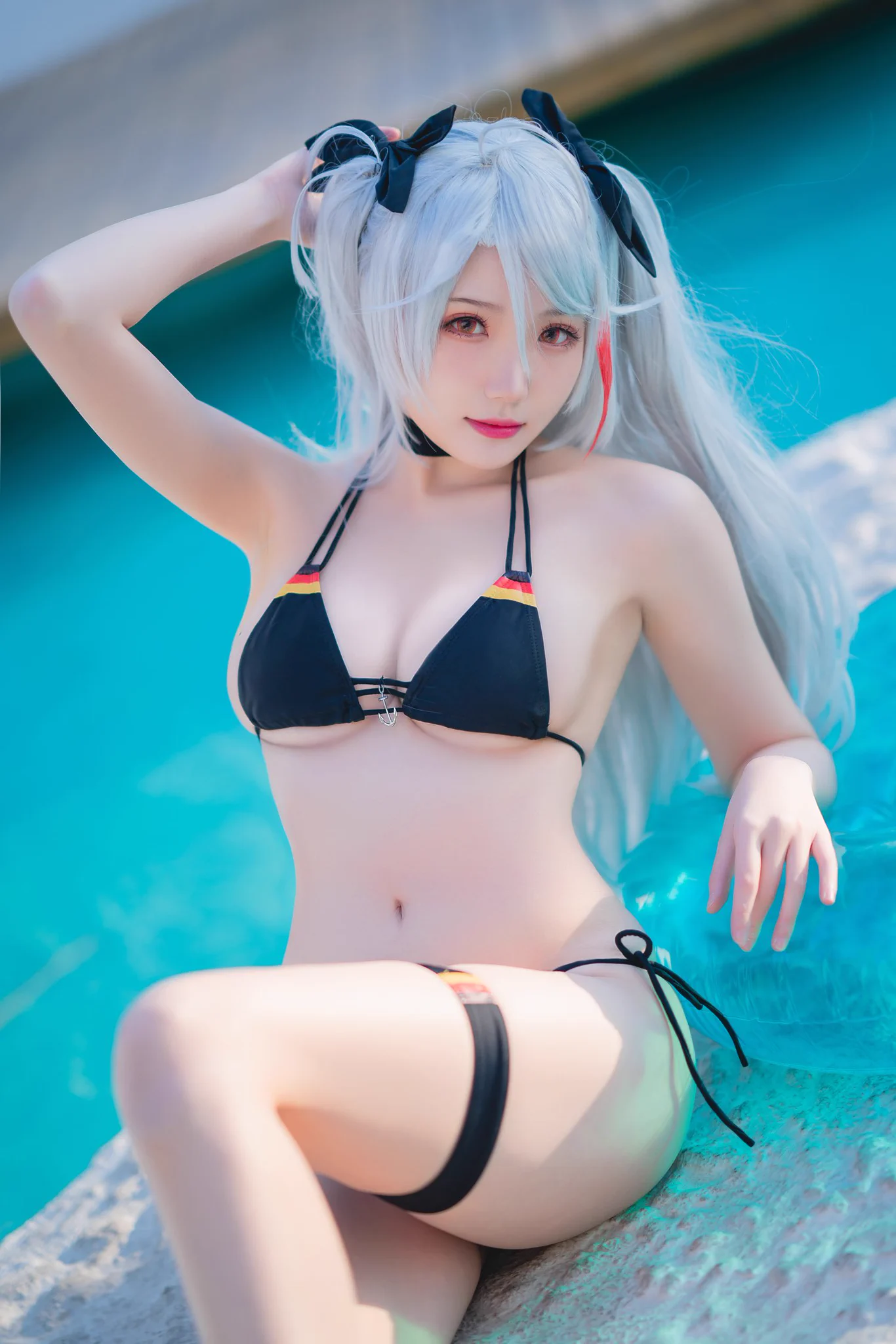 #アズールレーン 欧根亲王～📷：@alisath7 这套写真淘宝店在售中噢 https://t.co/p3bDuUbauN