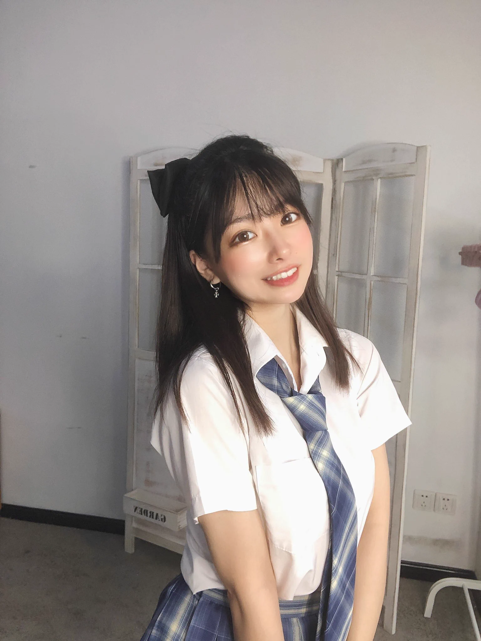 最近は雨だらけで嫌だね☔️外で写真撮りたい_(┐「ε:)_ https://t.co/i1DMF3ZGzT