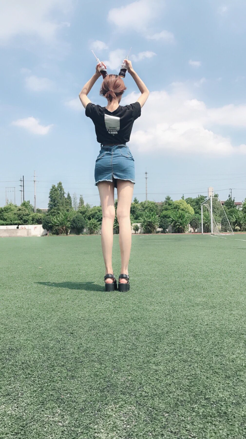 #媚黑 #反差婊 #肉便器 #吞精 #羞辱 #骚货 #婊子 #母猪 #校妓 #贱货 #公交车 #堕落 #校鸡 #性瘾 #辱骂 #反差 #投稿 开学突然看到那么多小奶狗这让学姐心里真是有点…蠢蠢欲动呢😳 https://t.co/aN5Zskqk0n