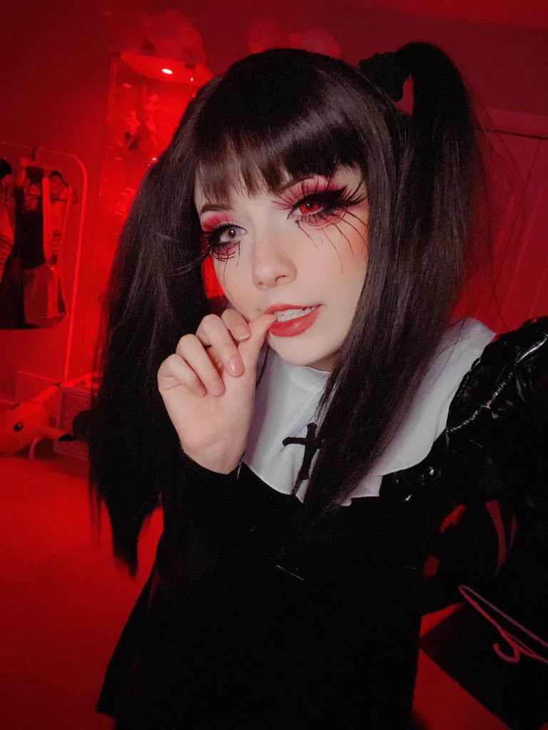 Insert edgy quote here :3 https://t.co/Ad6dKHsMen