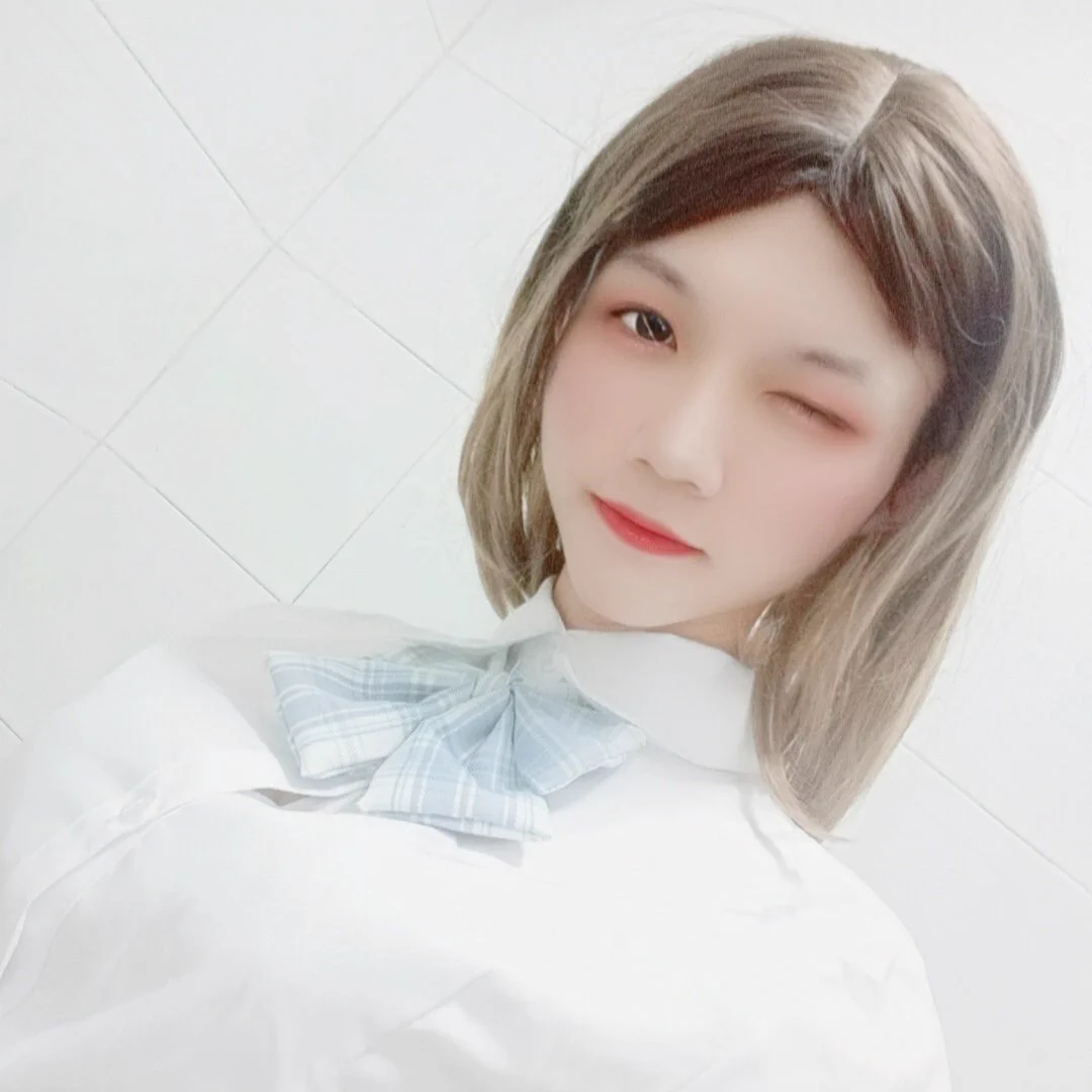 #新头像 https://t.co/7AGNwRArrK