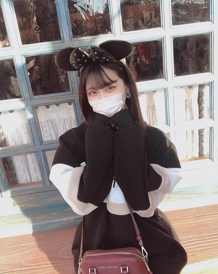 ディズニー来てるなう🐭 https://t.co/upM1LRUbwk
