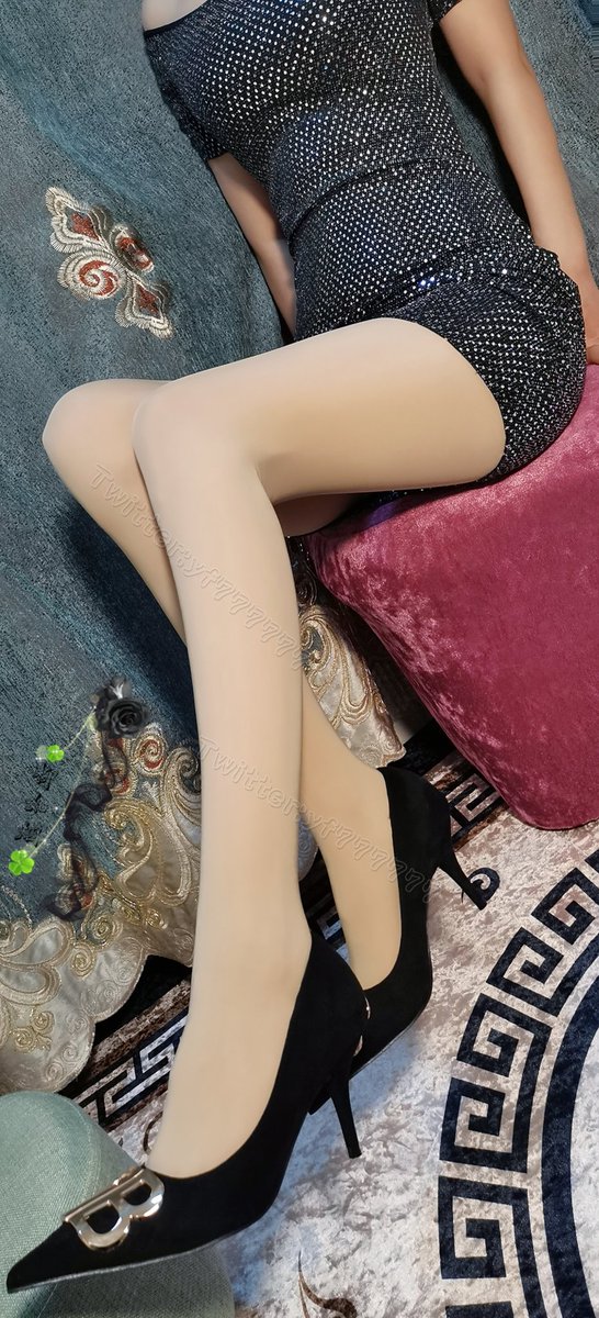 看天地日月，恒静无言；青山长河，世代绵延；就像在我心中，你从未离去，也从未改变。
@Dream_QY 秋梦 https://t.co/UM7OCSclJL