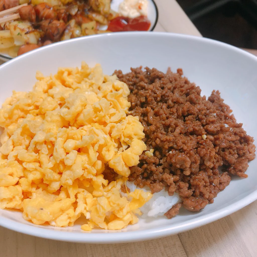 今回の方が見た目も味もうまくいったあ〜！！✨💕✨💕めっちゃ美味しい🥺ついでに大好物のジャーマンポテトもまた作った笑好きなものは好きなだけ食べる❤️#料理好き https://t.co/1R42ilKuSg