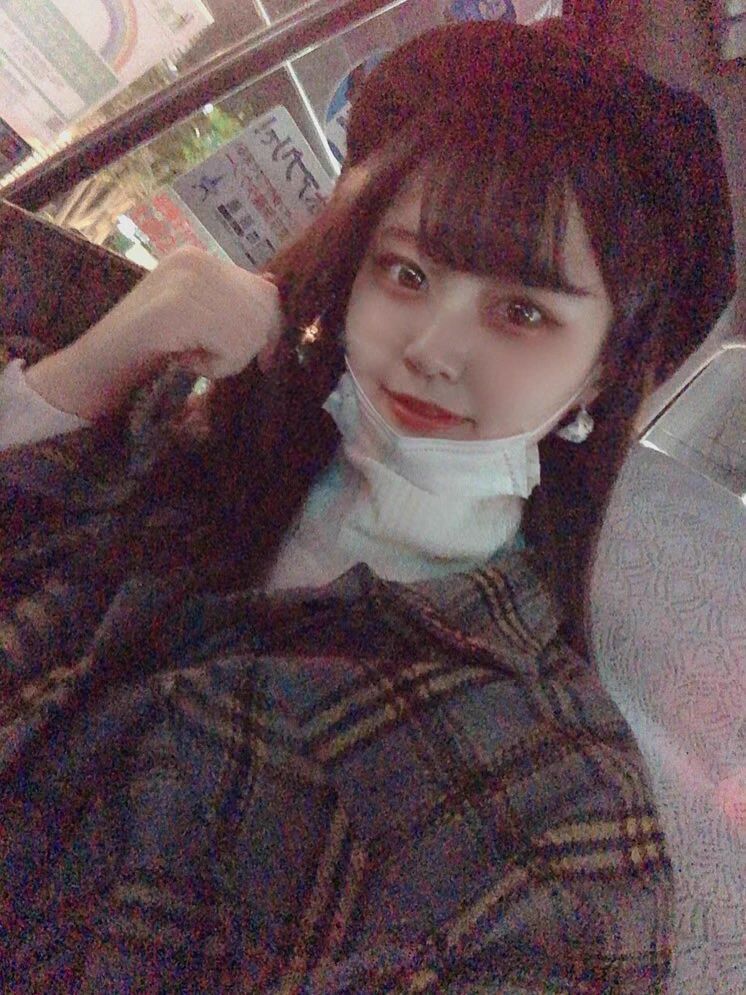 昨日の夜にね、いつも私が頼っている人にご飯連れてって貰って今後のビジョンをたくさん語ったの！改めてこれから頑張ろうって思えた💪🏽✨💕これからも応援宜しくお願いしますみなさま😳📣#川北メイサ　 #レタしゃぶ　#お刺身 https://t.co/NZFBrDW5EA