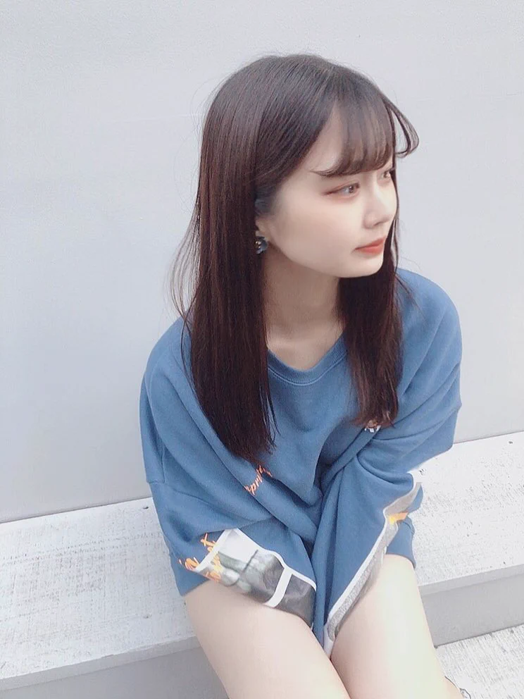 最近お気に入りのヘアオイル❤︎優しい香りだから男性でもいけそう😳✨私てきに香水も大事だけど髪の毛からふんわりいい香りがする方がなんか好きなんだよね💕😌#Loretta #ヘアオイル https://t.co/TG3AMOH7jY