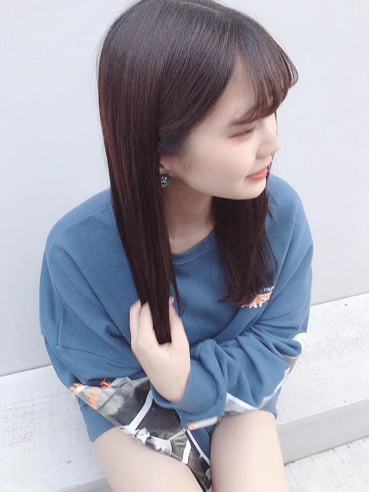 最近お気に入りのヘアオイル❤︎優しい香りだから男性でもいけそう😳✨私てきに香水も大事だけど髪の毛からふんわりいい香りがする方がなんか好きなんだよね💕😌#Loretta #ヘアオイル https://t.co/TG3AMOH7jY