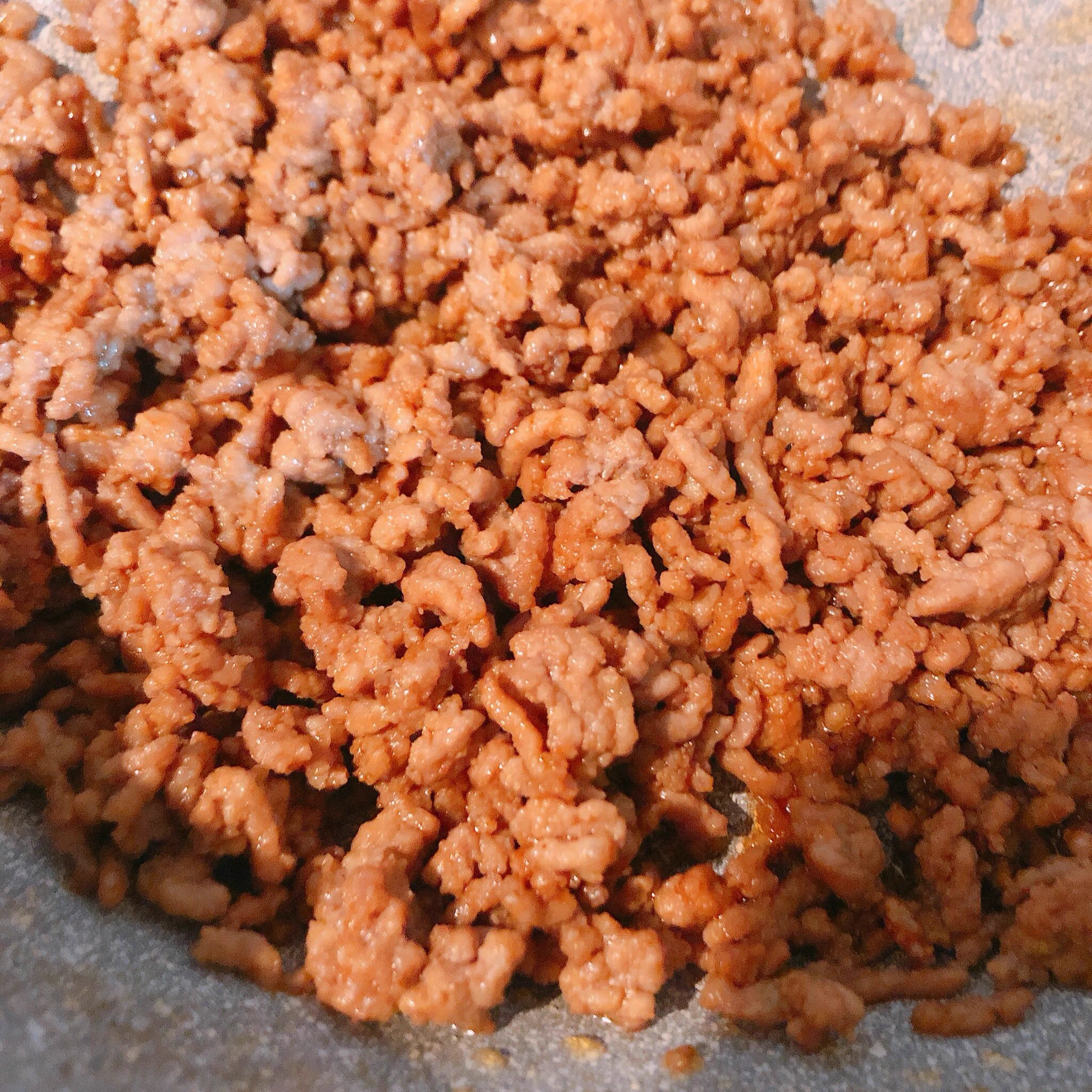 ナムルって作るの簡単だけどちょっとダルイよね🤣めっちゃ美味しく作れました❣️丼ものは簡単で美味しいから毎回丼だ🤢✨#ビビンバ　#中華スープ https://t.co/b3SFY4Sh84