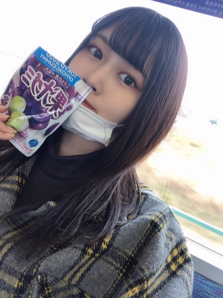 早起きしたて事で、前から行こうとおもてた高尾山いてくる⛰都内に住んでると自然をなかなか感じれないもんネ。自然好きなんですこうみえて🤢💕気分転換に登るぞ〜💪🏽！忍者メシもあるよ🍇 https://t.co/1rx4BXCM9s