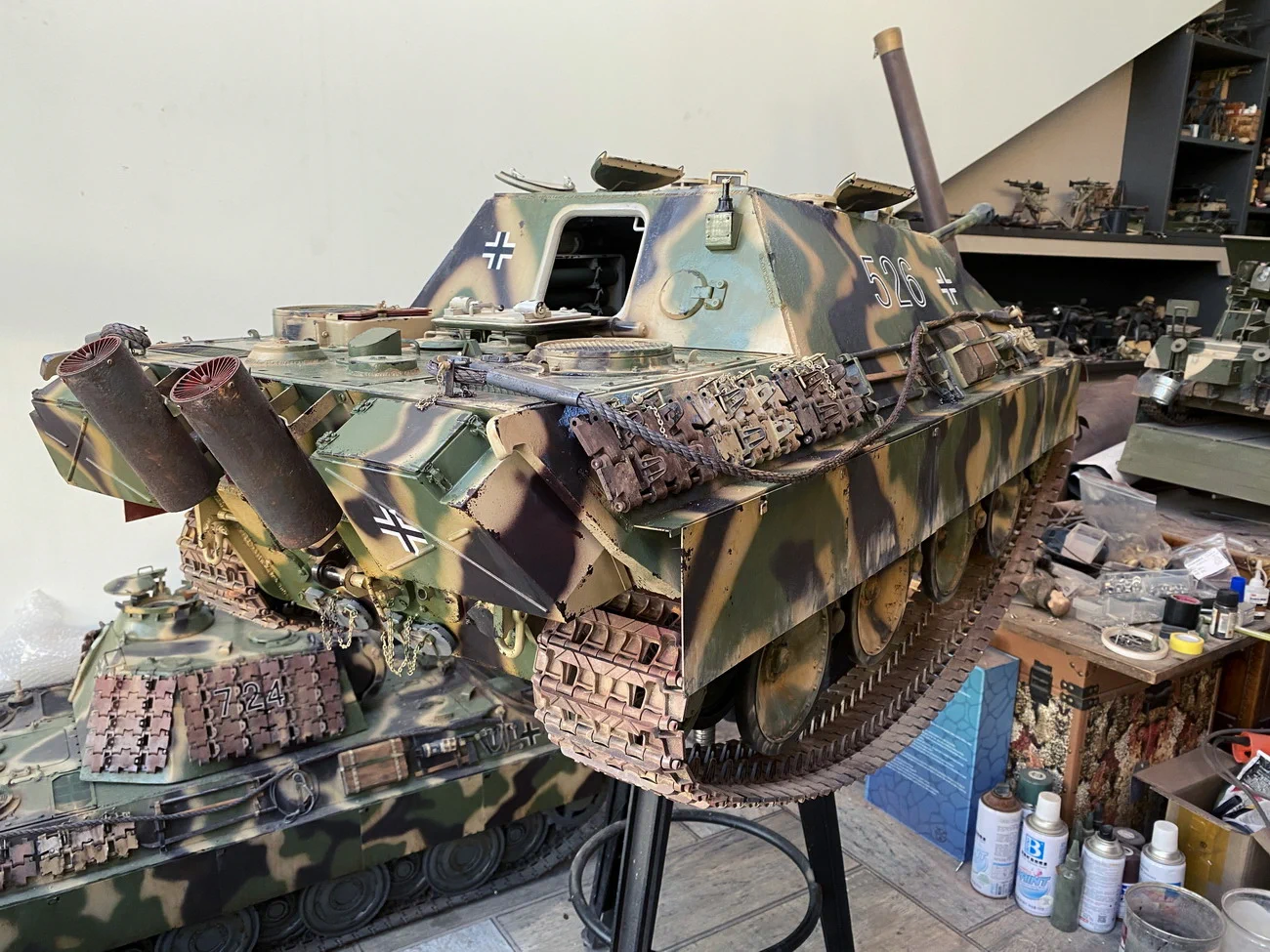 The German Jagdpanzer Heavy Tank destroyer 1/6 took four months to build🥳 https://t.co/XKUA0rABVL