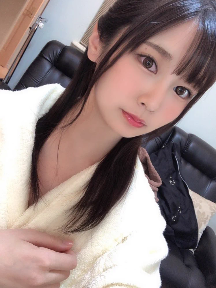 2作目は右目が赤くなりながら撮影頑張った👊🏽🤯 https://t.co/YiGNzg4spU