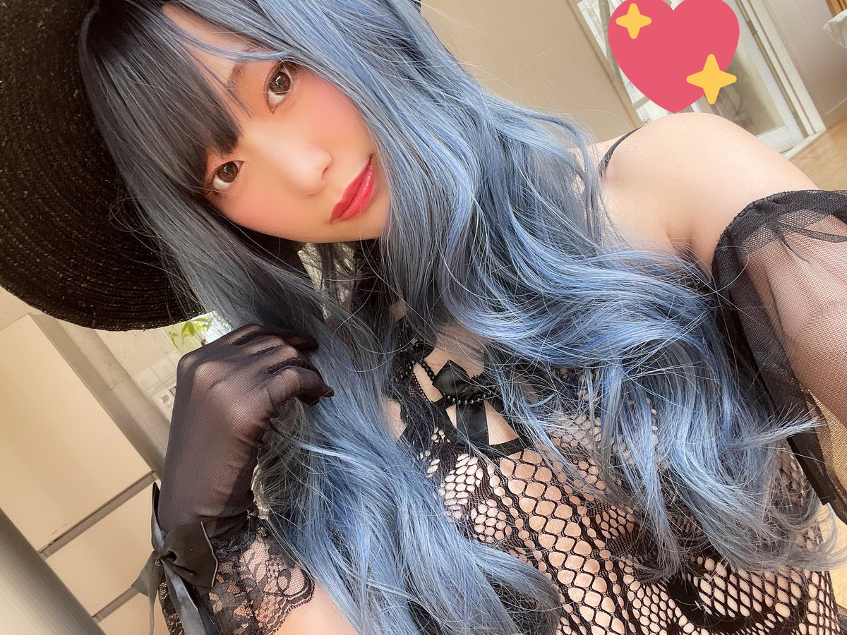 とある日の撮影の、まじょ💓 https://t.co/rLWMvKGDBZ