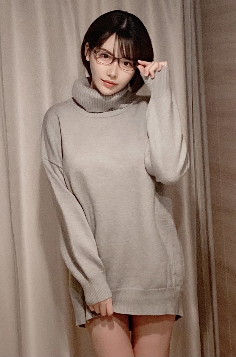 メガネお姉さんです☺️ https://t.co/dxjUFZuTb5