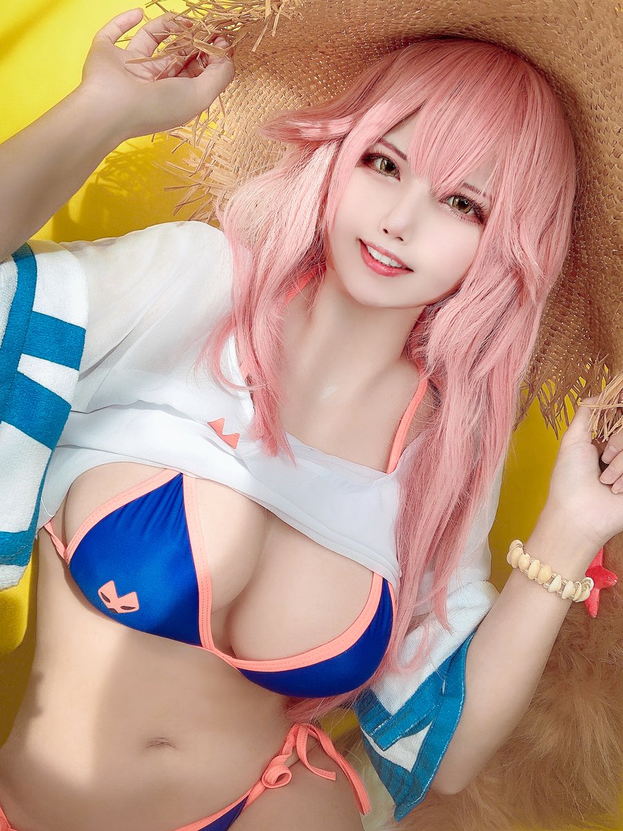 いやーん💓
玉藻ぉ、肌焼けちゃいますぅ https://t.co/zLPx9Qz9F6