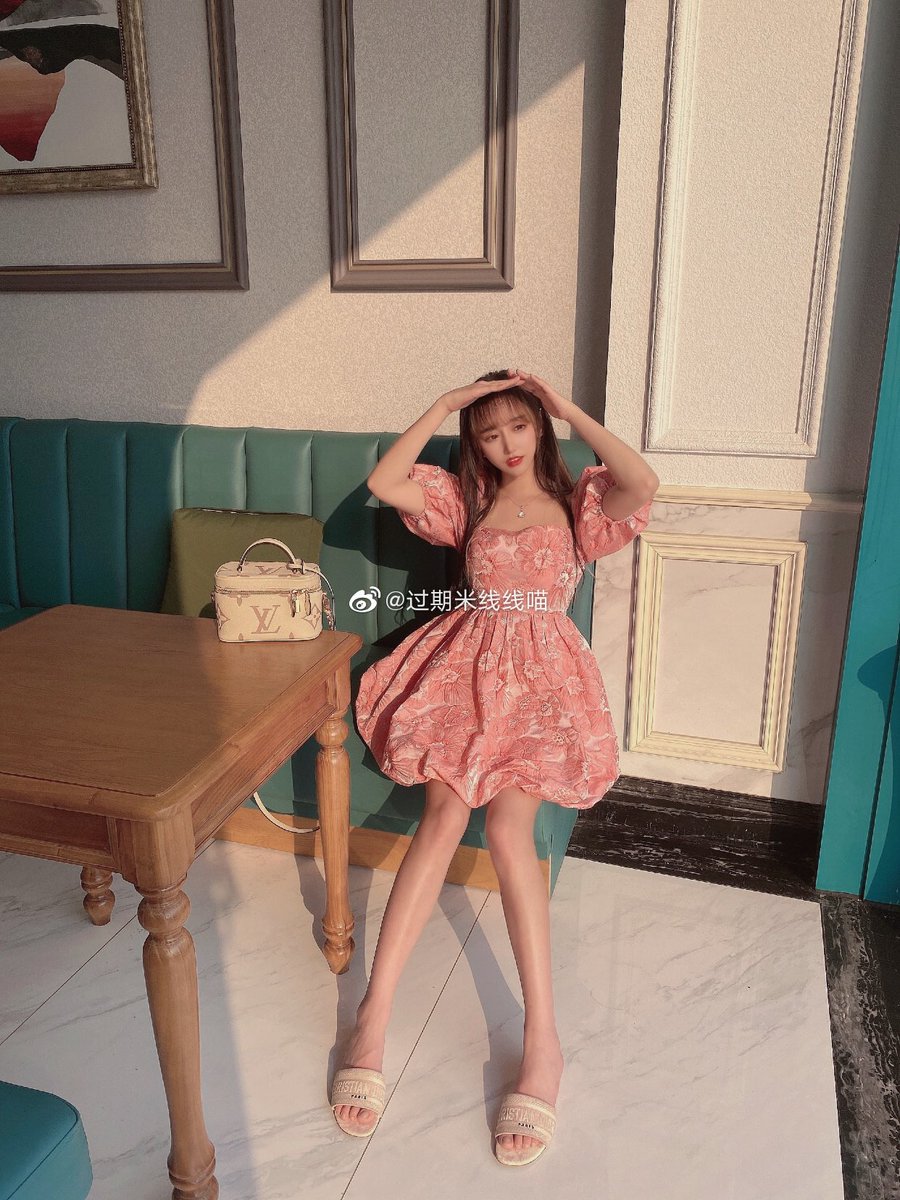 少女的真心是钻石 https://t.co/lbEBOrNN1Q