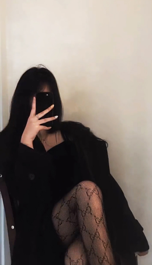 白天休息下，晚上酒吧疯一晚上... https://t.co/vBHGZri5xX