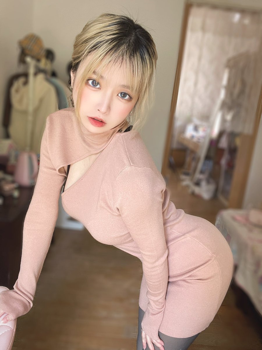 大人の服〜 https://t.co/gxdotcOjmI