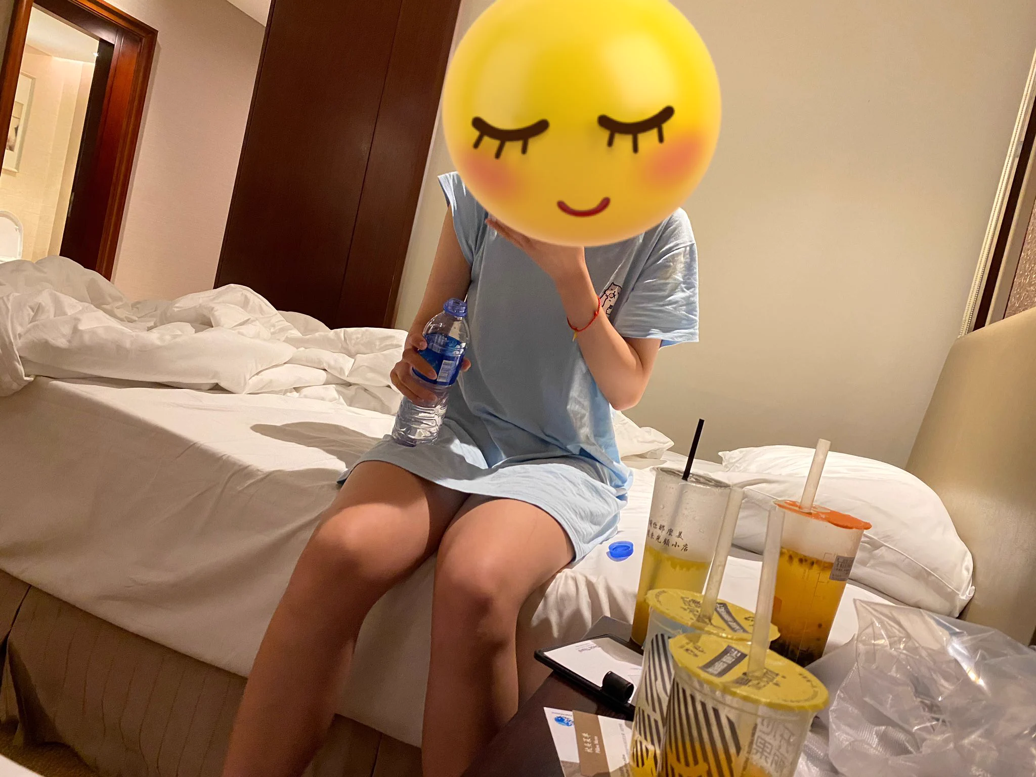 #绿帽 #绿奴 #母狗 #淫妻 #足控 #美腿 #分享女友 最近开房随拍 https://t.co/ZwjPyJW358