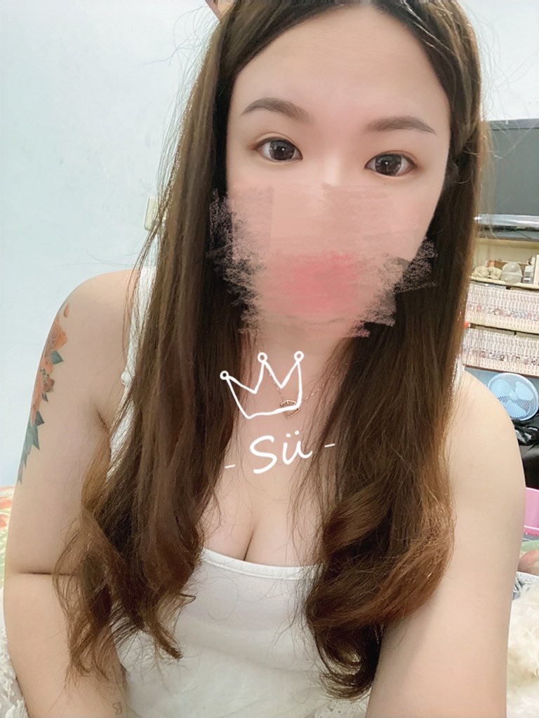 陪伴與懂得
是比愛情更加可貴
-

等待的時候是痛
陪伴的時候是夢
執著的時候像一道鎖

#我看的從來都不是男人
#我看的是你的眼睛 https://t.co/nfafb57B0a