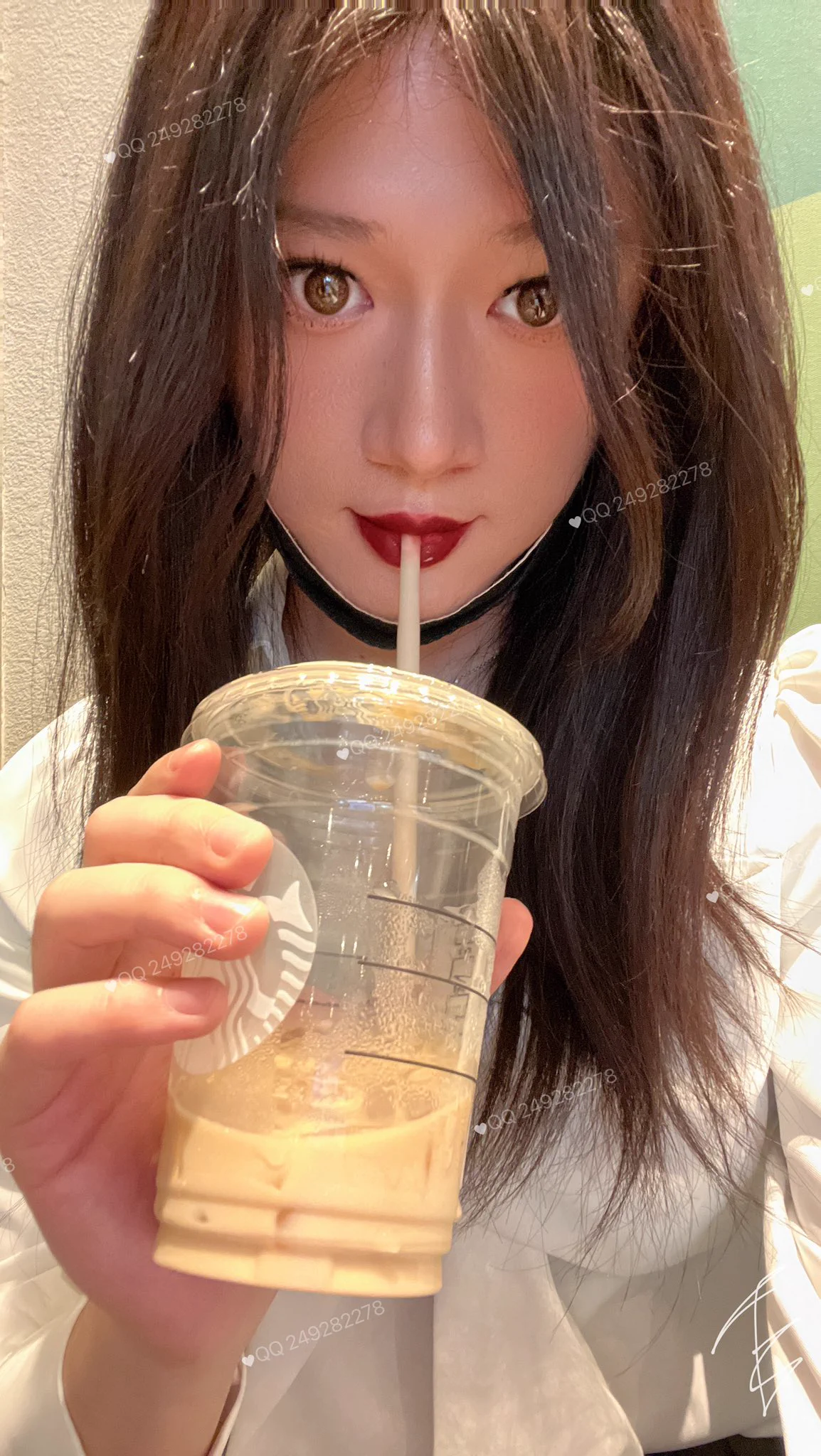 请忽略掉我的大粗腿，已经很努力的在ps了 https://t.co/u0xqN1lpp6