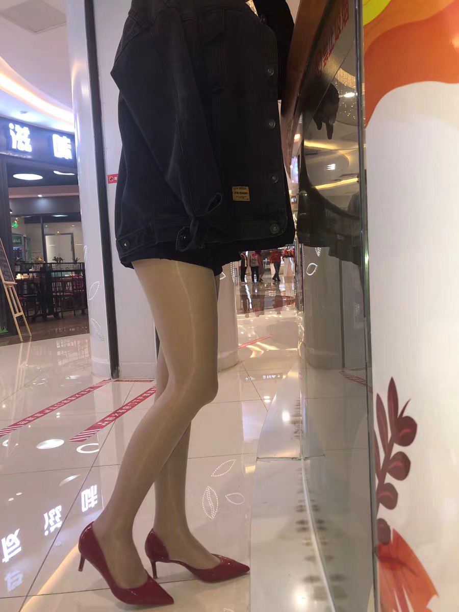 #涞觅巧克力 
🧦 @limerencem 
随手拍一个 https://t.co/84OvjsQFGG