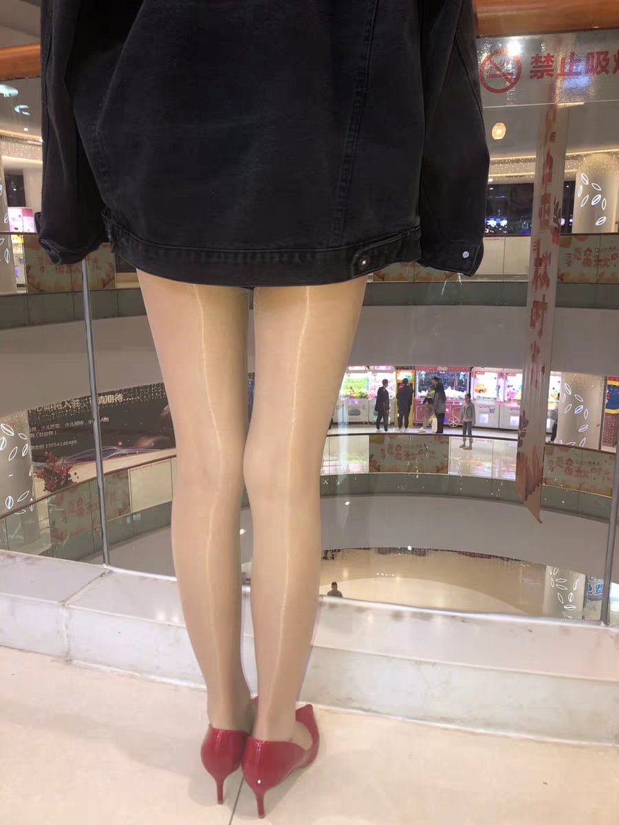 #涞觅巧克力 
🧦 @limerencem 
随手拍一个 https://t.co/84OvjsQFGG