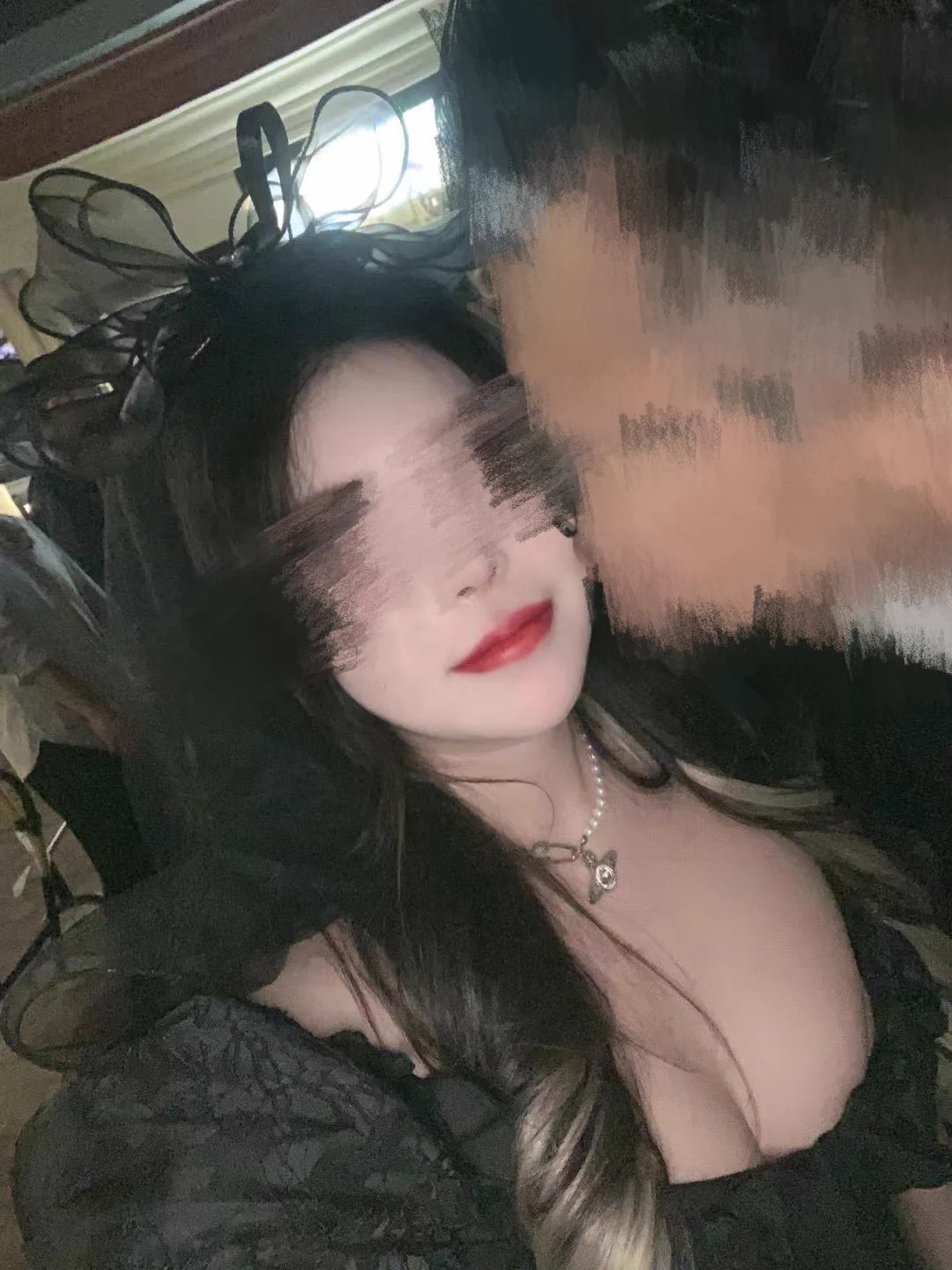 超低胸裙户外散步 最后被搭讪帅哥发泄了两次 https://t.co/guMyMklNLt