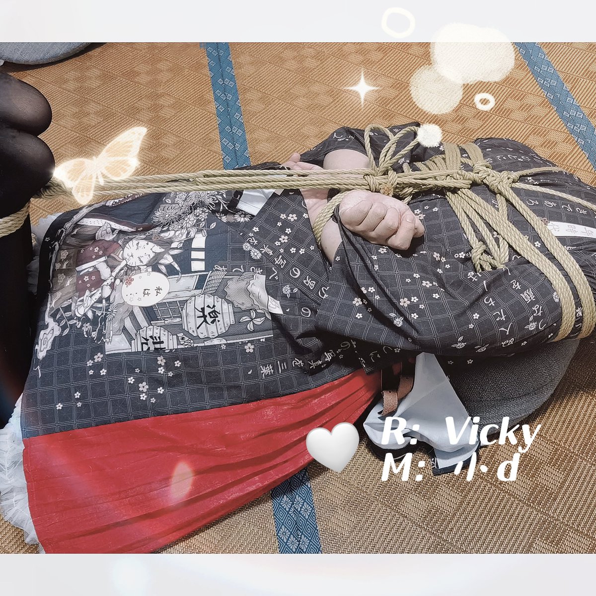 如图：驷马
M：小d
R：Vicky @Ranunculus_V https://t.co/5dPWu6xTHA