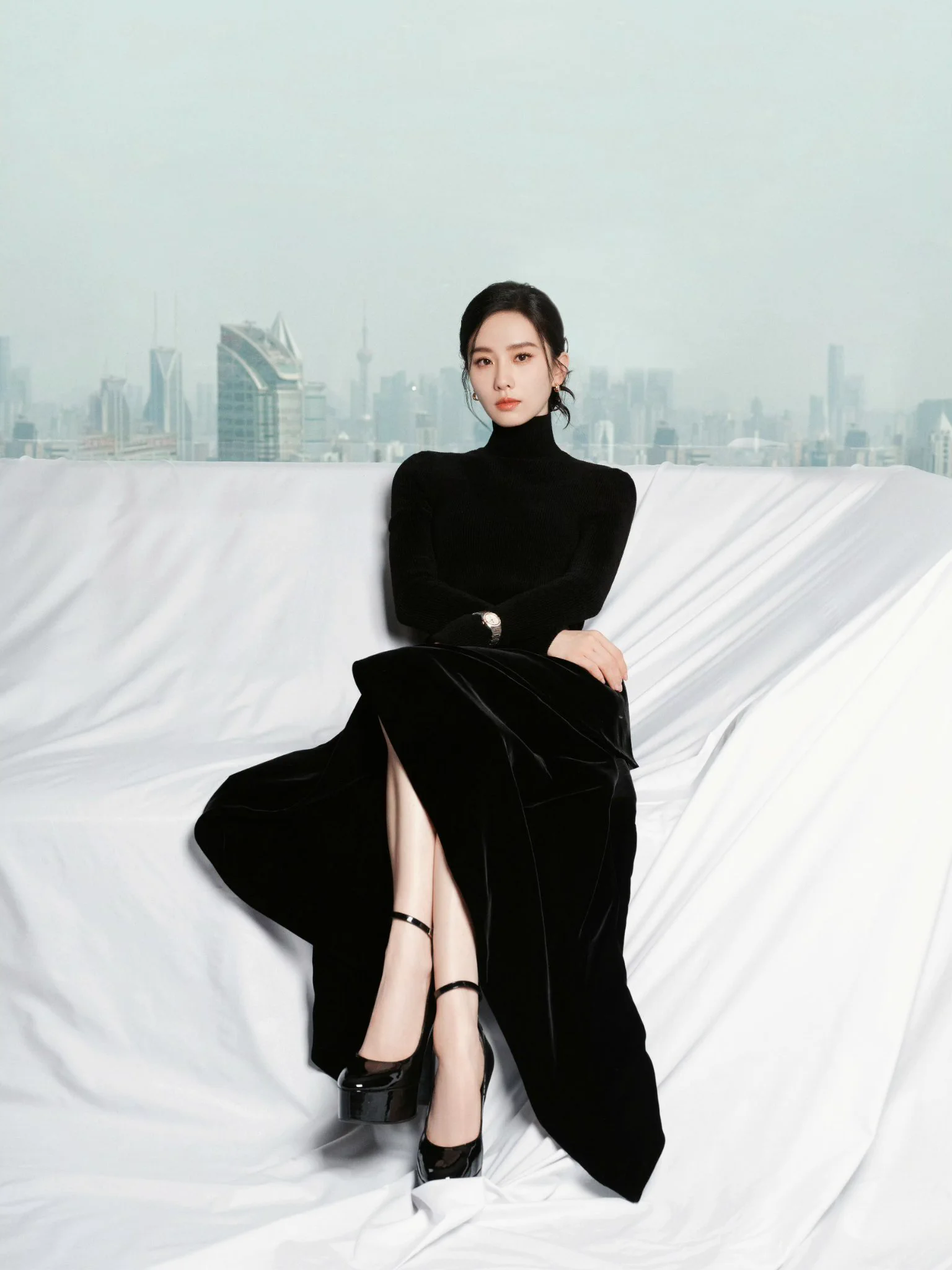 哎哟我高冷的人妻诗诗麻麻！盯得好舒服啊啊啊 https://t.co/v90F9VHH6E