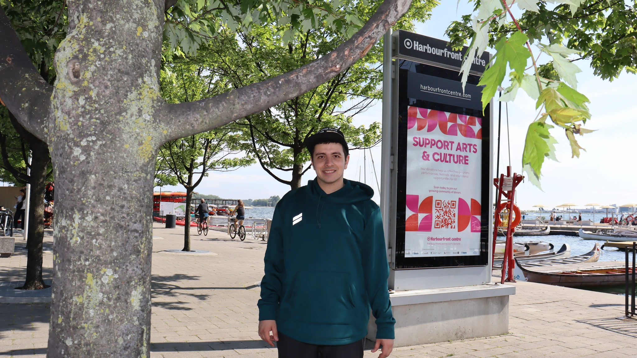 A great day at @HarbourSquareTO. Love my country and my city @cityoftoronto #TORONTO #Canada #TorontoOntario #Harbourfront #Harbour #CityofToronto #Ontario #OntarioPlace https://t.co/7MjrwndS6I