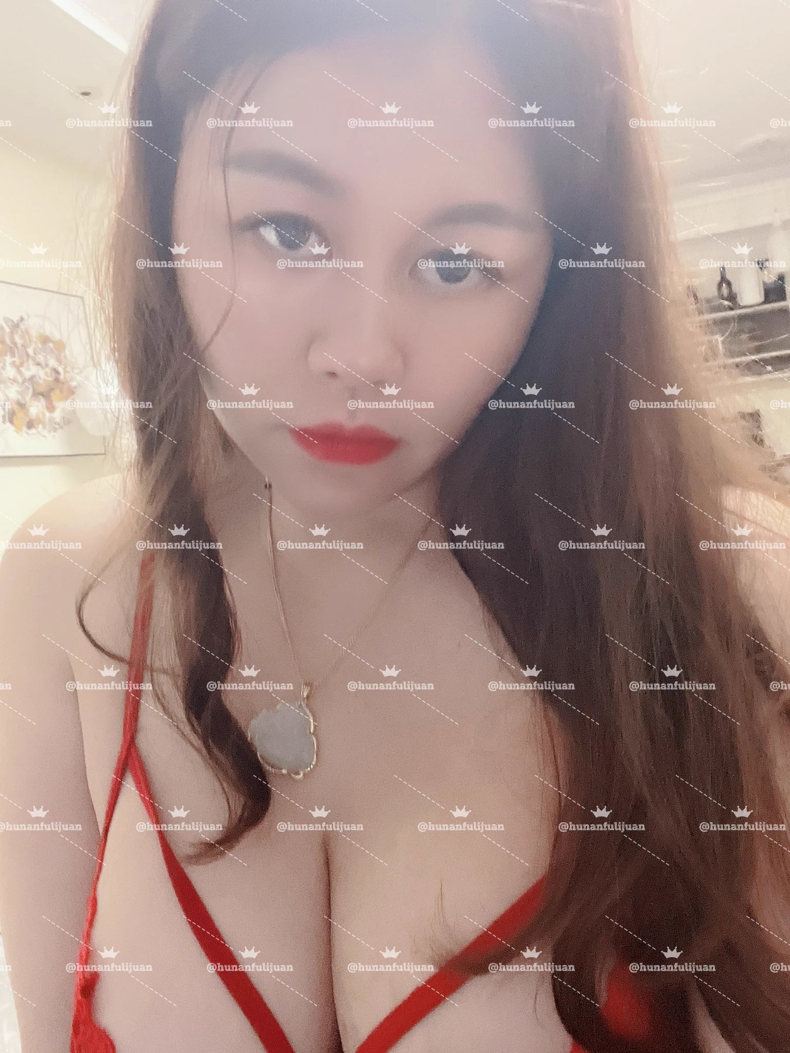 缺少运动，越来越肥了 #付丽娟 #巨乳 #肥臀 https://t.co/YLpTaEdLYp