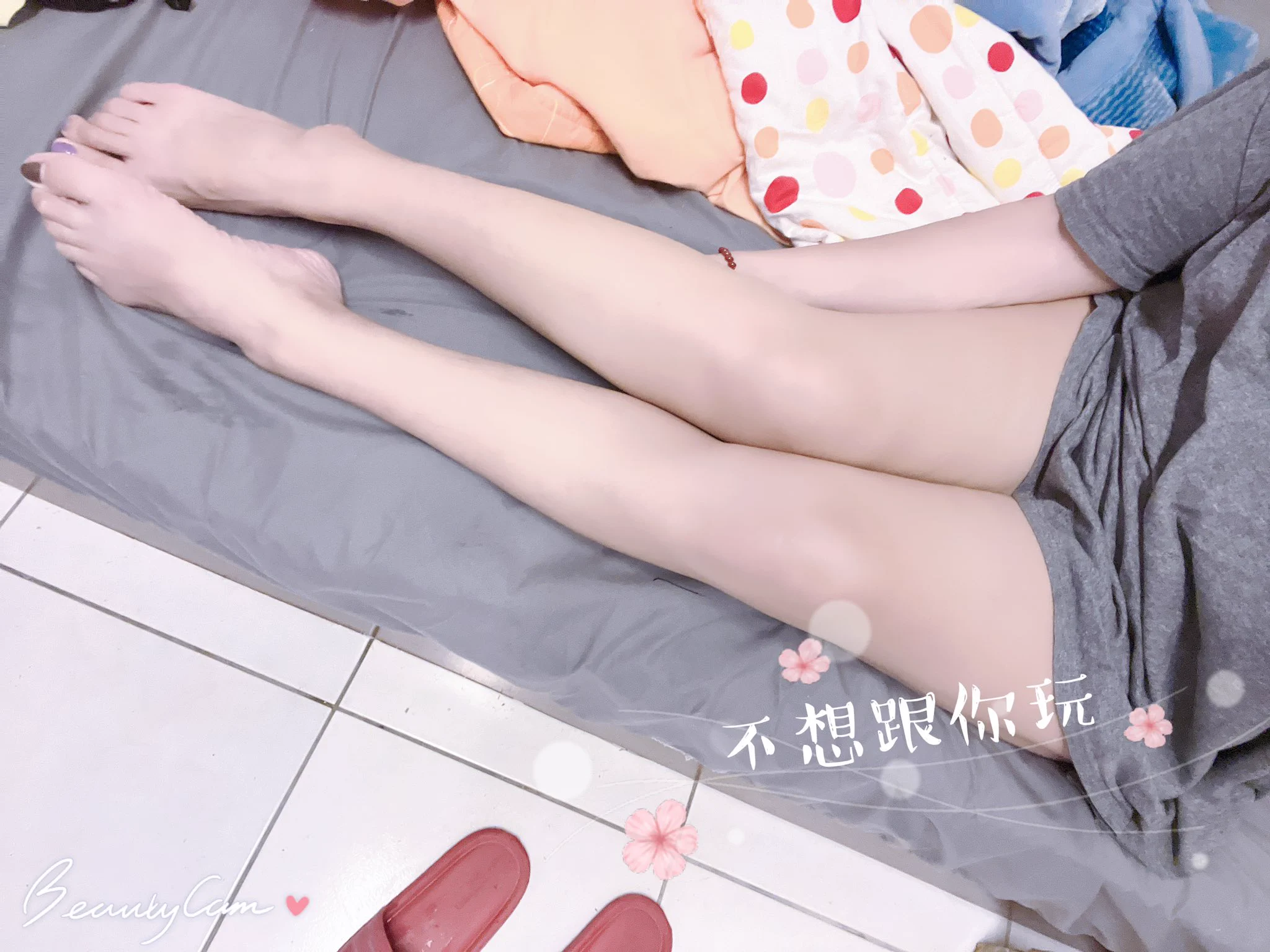 終於下班到家 那個來小腿及全身都酸😮‍💨 https://t.co/j43CQd1TgH