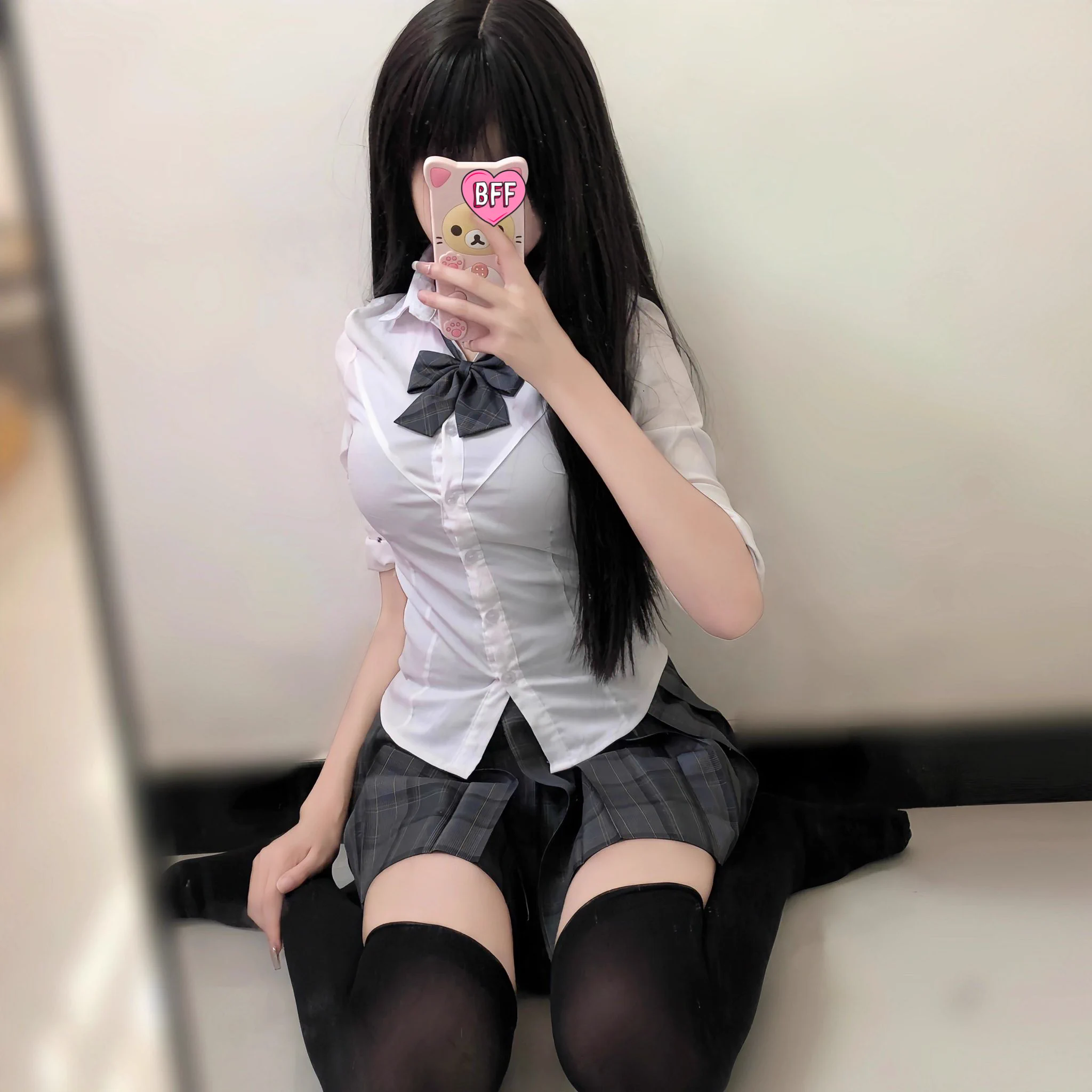 在线招八个男朋友，先报名的当队长！ https://t.co/nwmJPcw03j