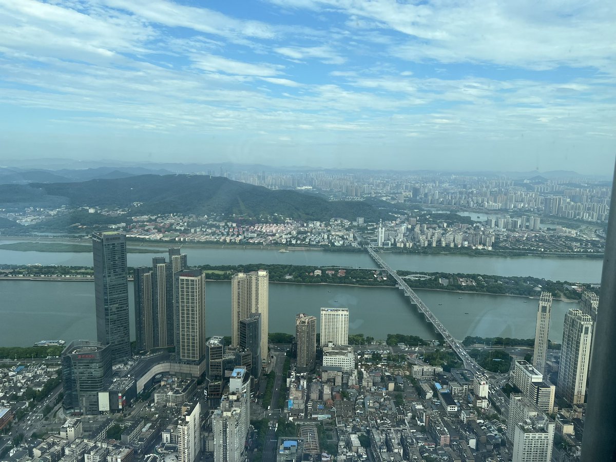 再见！！！长沙 https://t.co/vQ6WuwiB7w