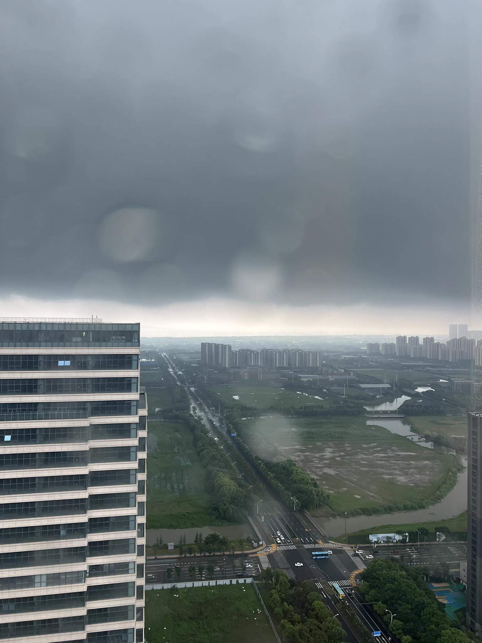 今天你开船了么… https://t.co/SaKxpzP99i