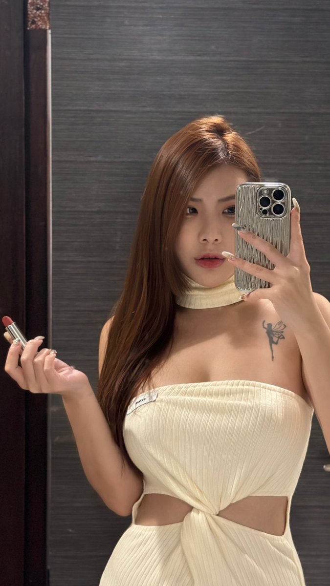 今天走無害路線💞 https://t.co/RkkT5o785p