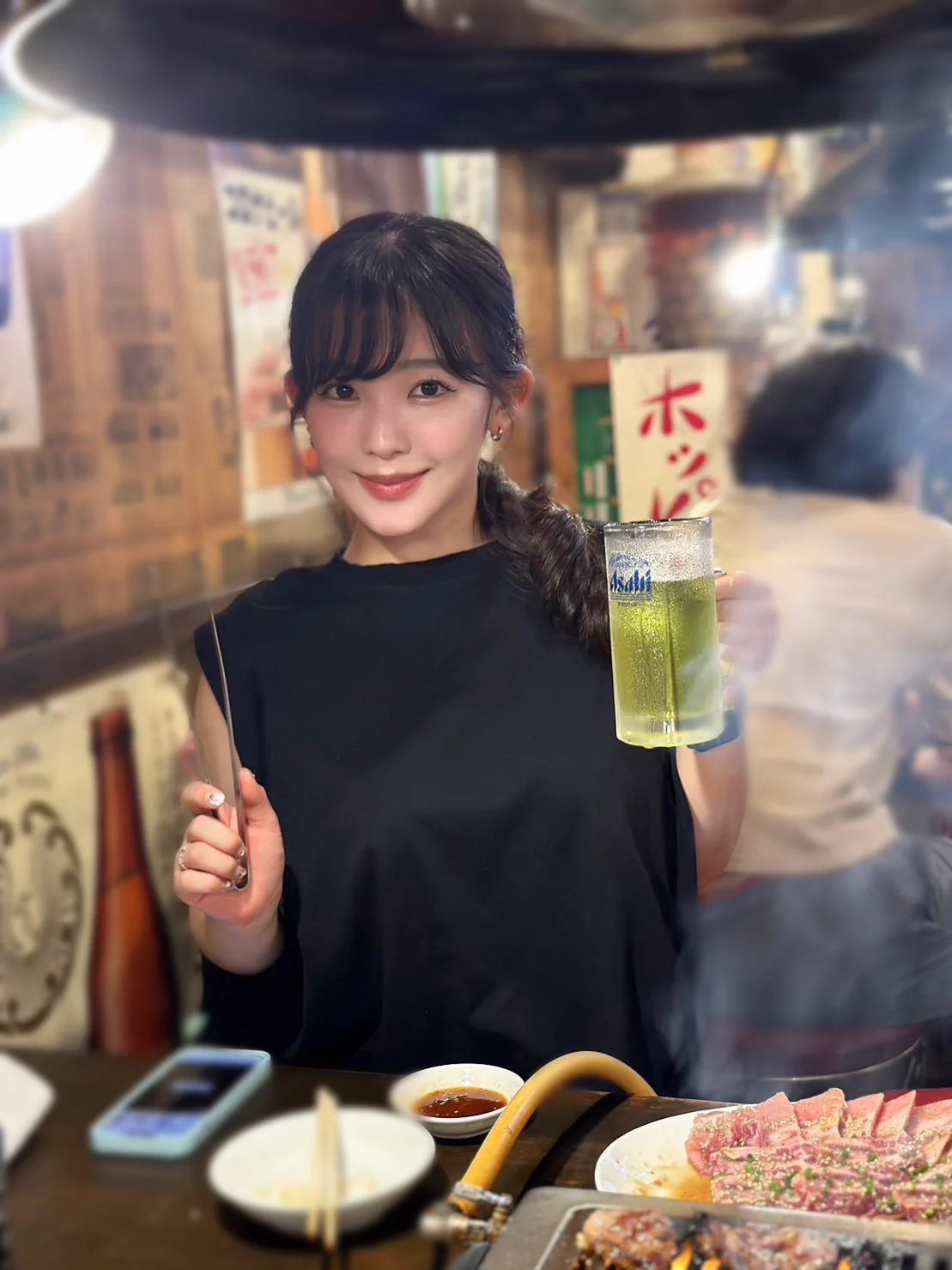 みんなで囲む焼肉最強もくもく焼肉だいすき https://t.co/3kqNgJ8BGP