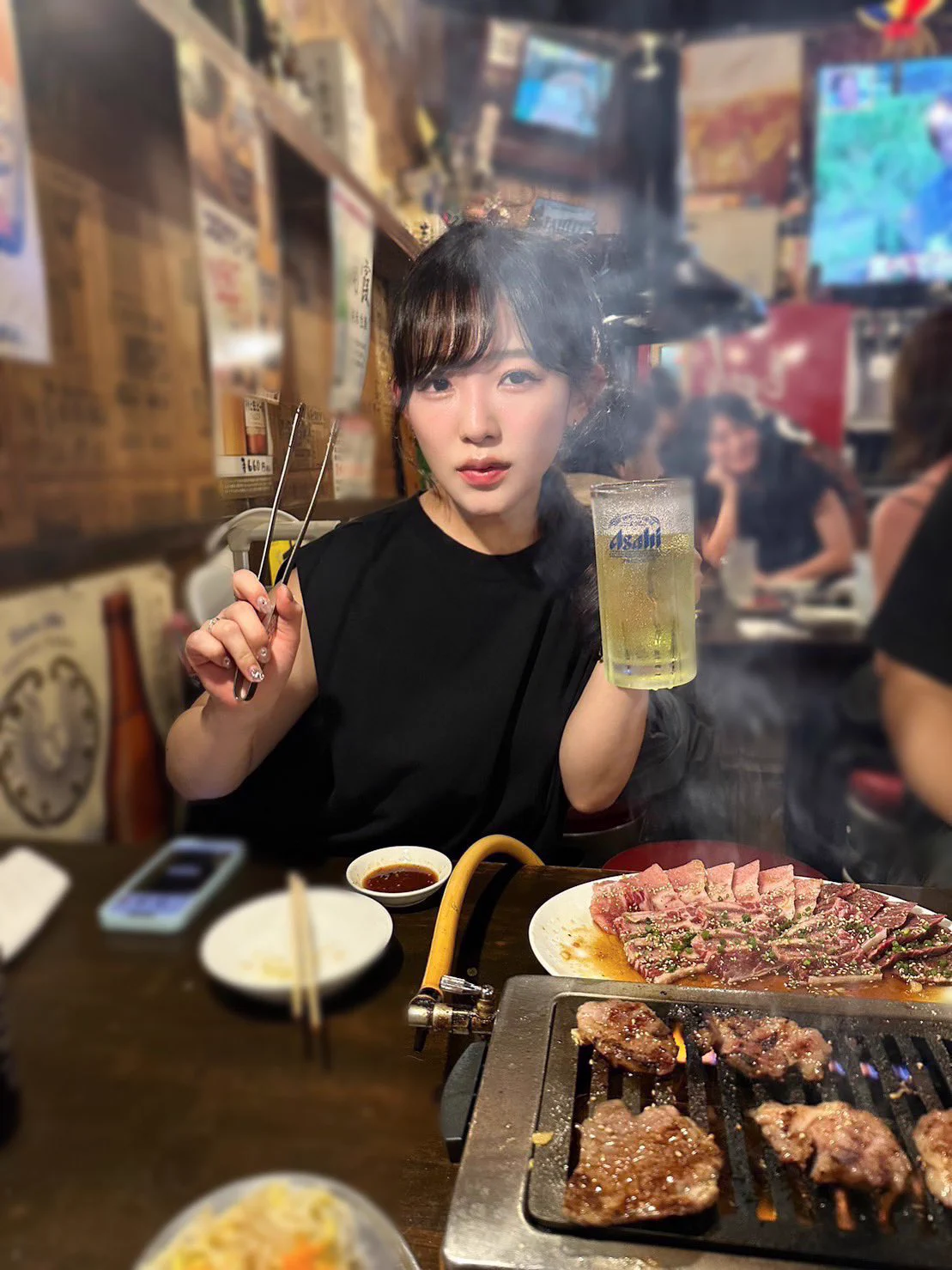 みんなで囲む焼肉最強もくもく焼肉だいすき https://t.co/3kqNgJ8BGP