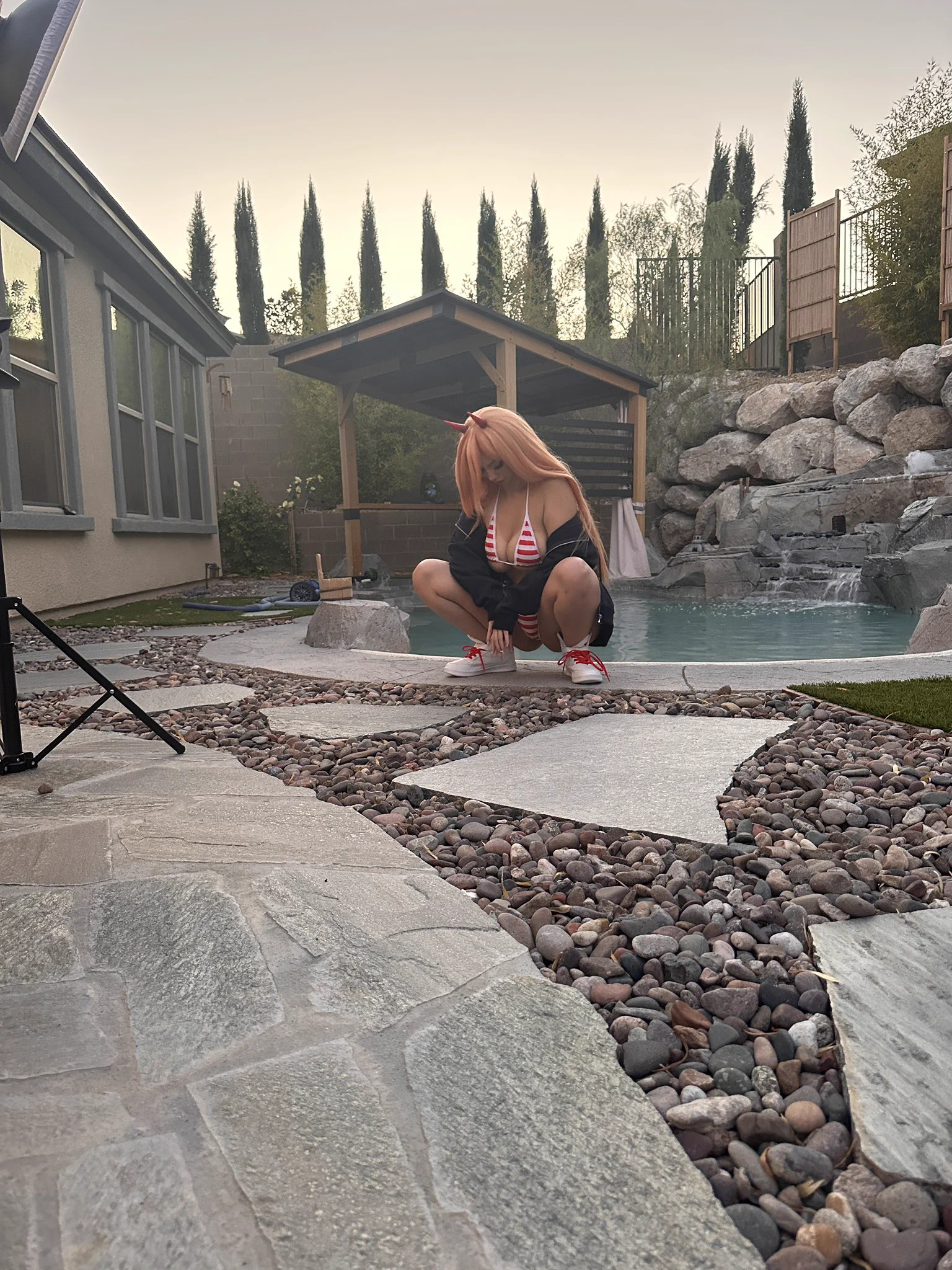 bts of swimsuit POWAAAAA https://t.co/N0aJSKNydx