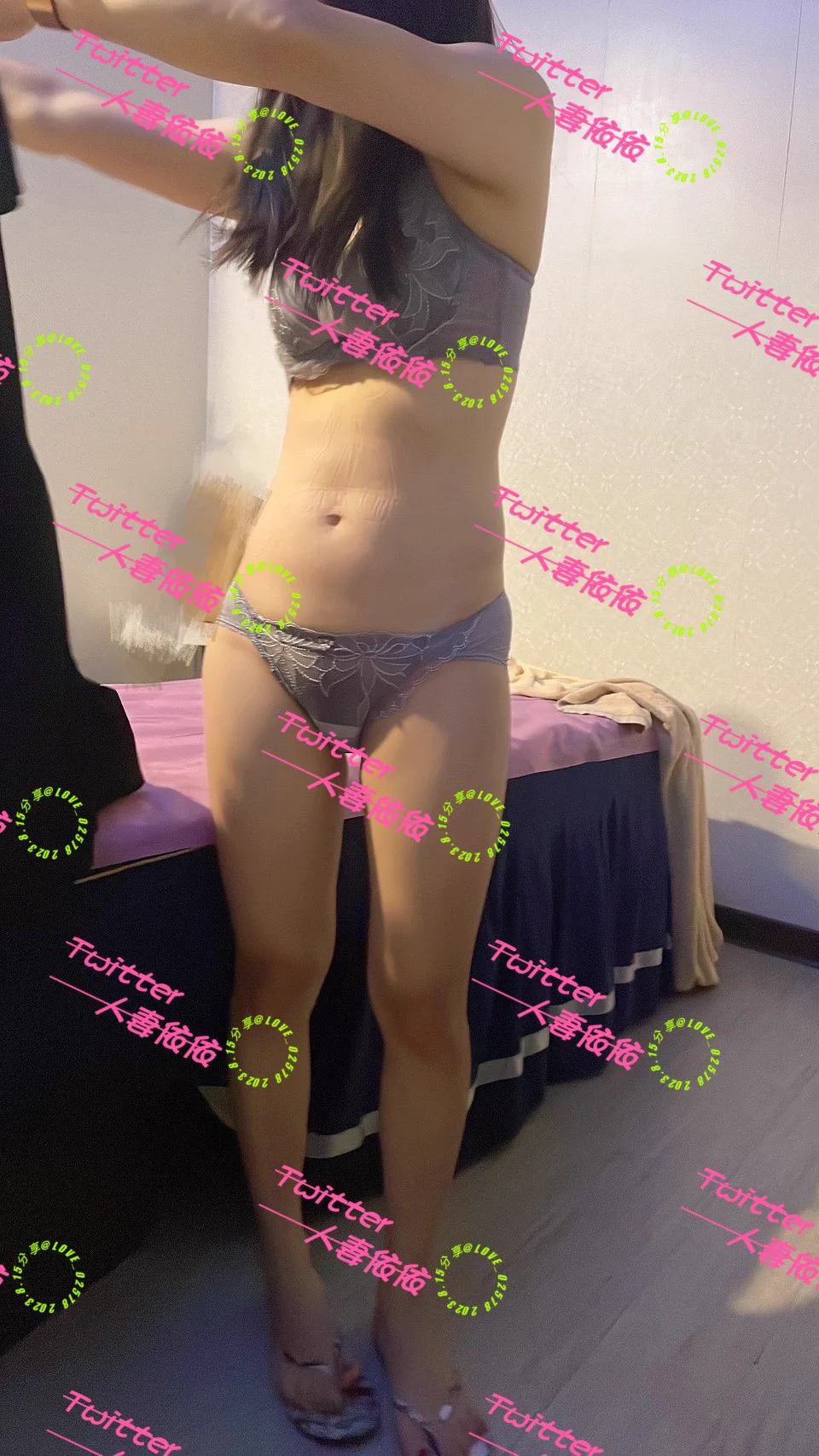 謝謝推友按摩師，之前聊了很久，聽到我想按摩，就自告奮勇想為我服務，今天就鼓起勇氣去養身館，雖然網路很敢聊，見了面還是什麼都不敢說，其實是包箱的隔音太差才不敢出聲，雖然全程戴口罩，我也知道他有脫上衣只是我害羞不敢抬頭看，也不敢摸摸吃豆腐，但至少有給他摸身體了🤣@LOVE02578備用帳號 https://t.co/vD2s0x6yrX