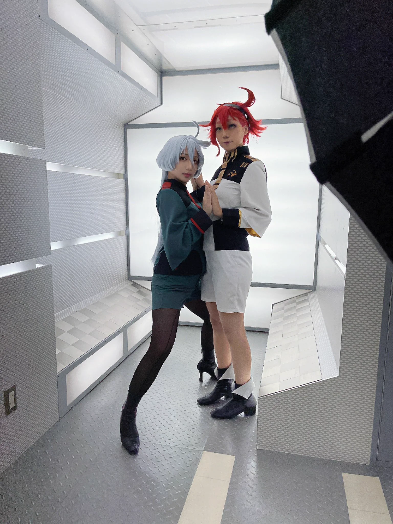 コスプレの理想と現実水星の魔女 https://t.co/OJwnFjpQIi