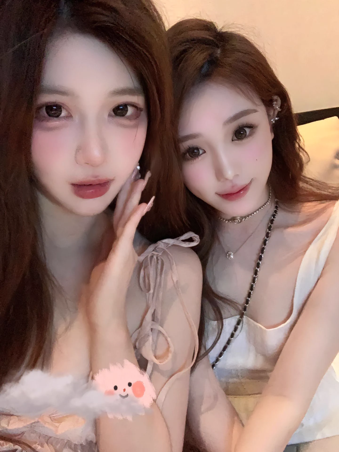 姐妹成对，快乐加倍！ https://t.co/qXQEq4CXWA