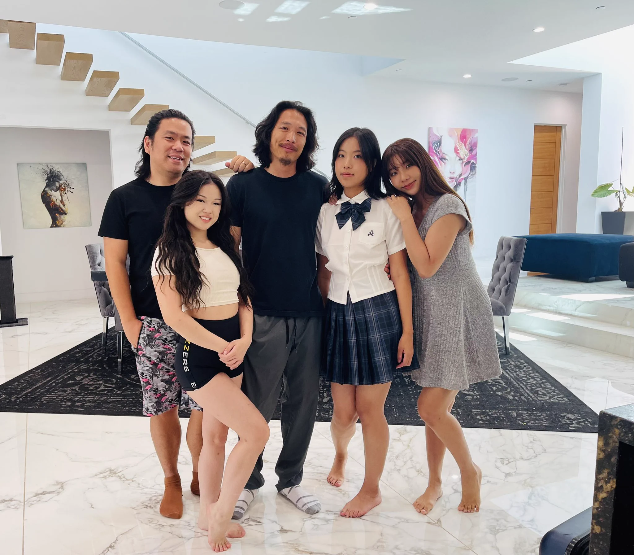 K's Dream Or Real#2 Is Coming💥💥💥Thanks For @luluchuofficial @TheLionEmperor @Monmon_tw @kristi_ariaxx Everyone On Fire🎊🎊🎊🎊🎊🎊🎊🎊🎊🎊🎊戏梦2杀青喽~另外，终于和梦梦面基合作喽✨✨✨✨✨✨✨ https://t.co/gQJPcYJ3a3