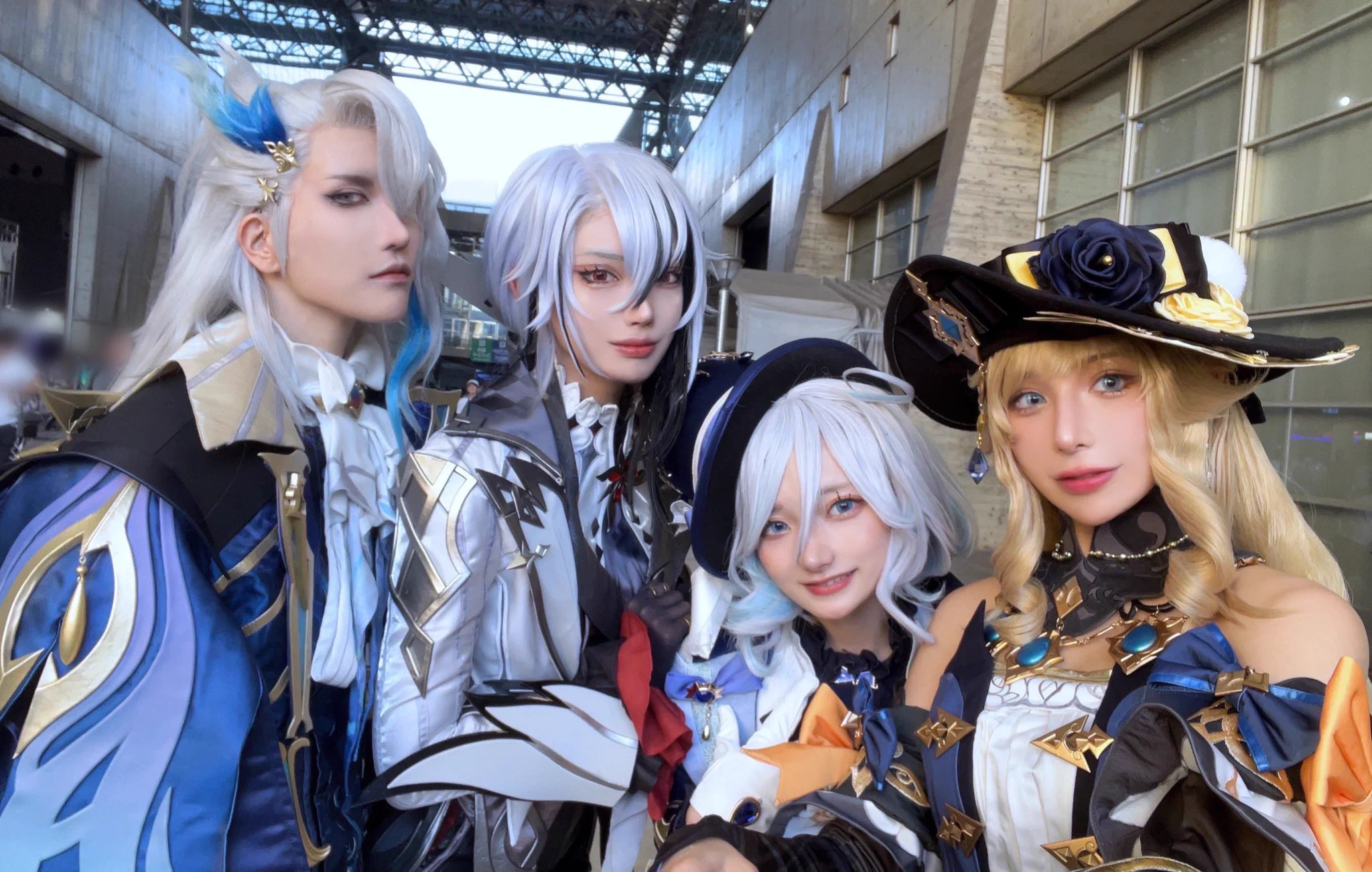 フォンテーヌのみんなとお写真撮れて最高に幸せでした♡#TGS2023 #原神 https://t.co/OruiJu9E1U