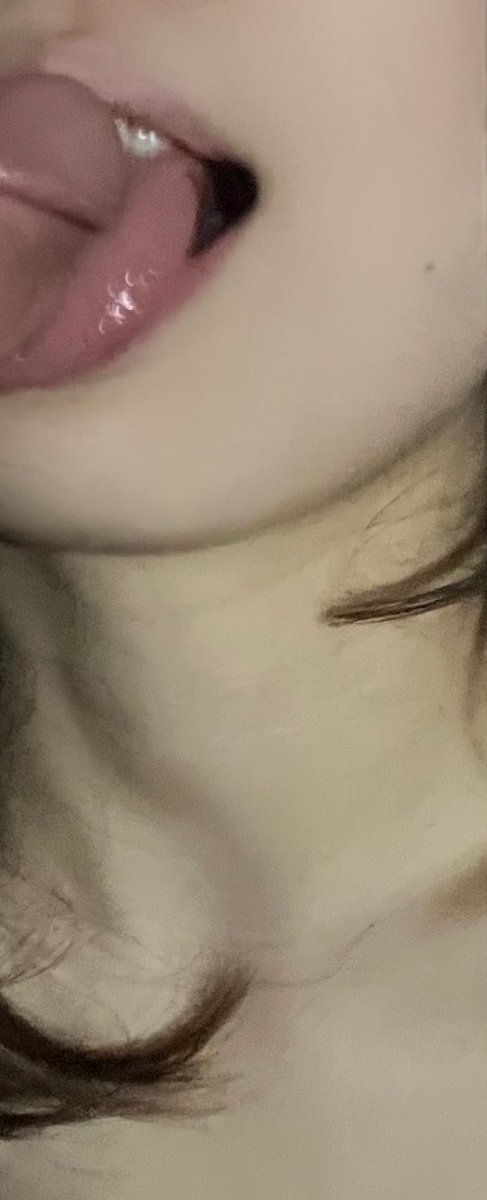 (๑°⌓°๑) https://t.co/Vknqzz8p9b